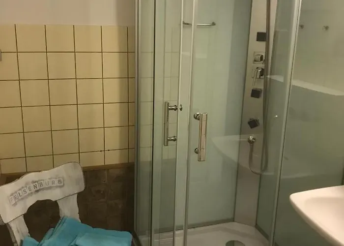 Restaurant Felsenburg Fogadó *